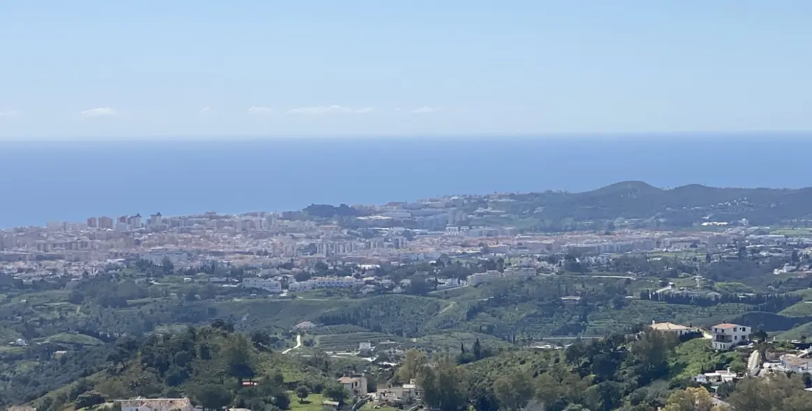 Продажа  коммерческого участка в Mijas 10