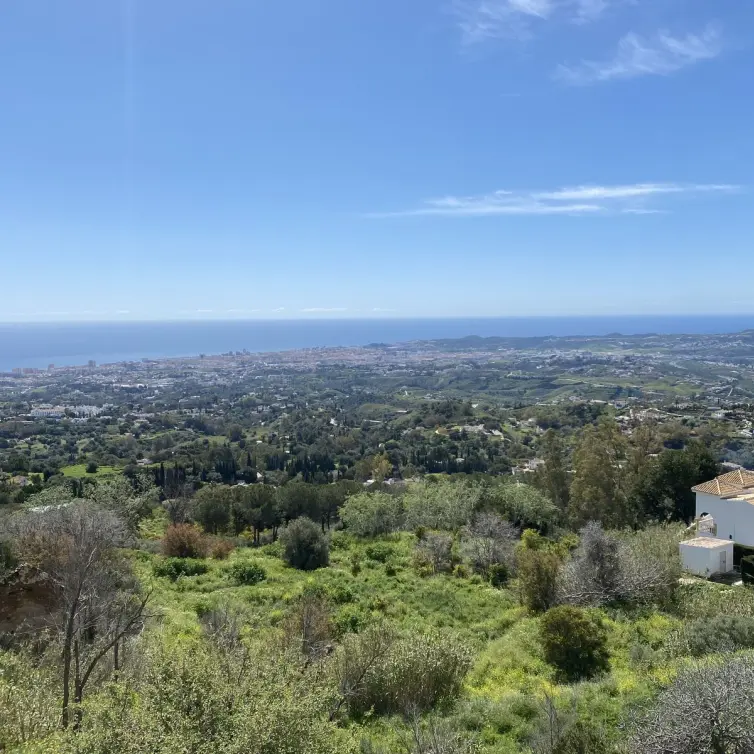 Sale of commercial plot in Mijas