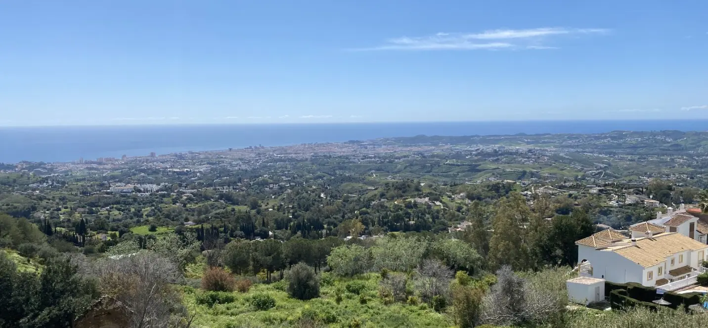 Sale of commercial plot in Mijas 1