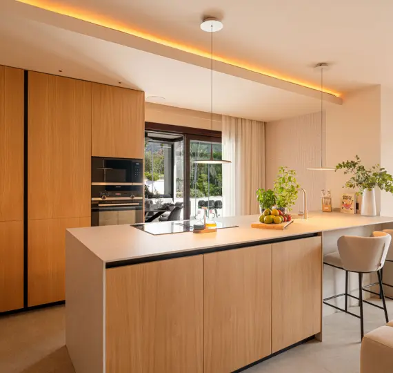 Продажа двухуровневого пентхауса в The Golden Mile