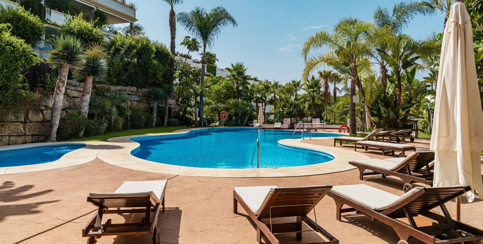 Venta de ático dúplex en The Golden Mile 25