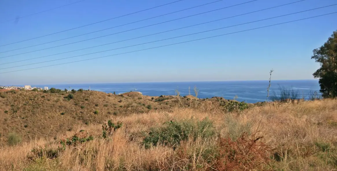 Sale of residential plot in Torreblanca 1