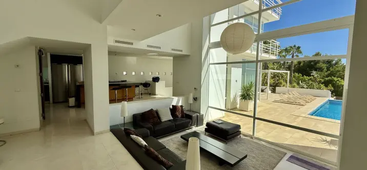 Venta de villa independiente en Valtocado 3