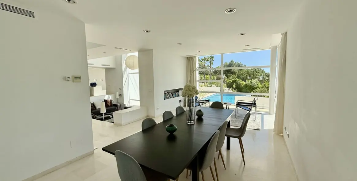 Venta de villa independiente en Valtocado 10