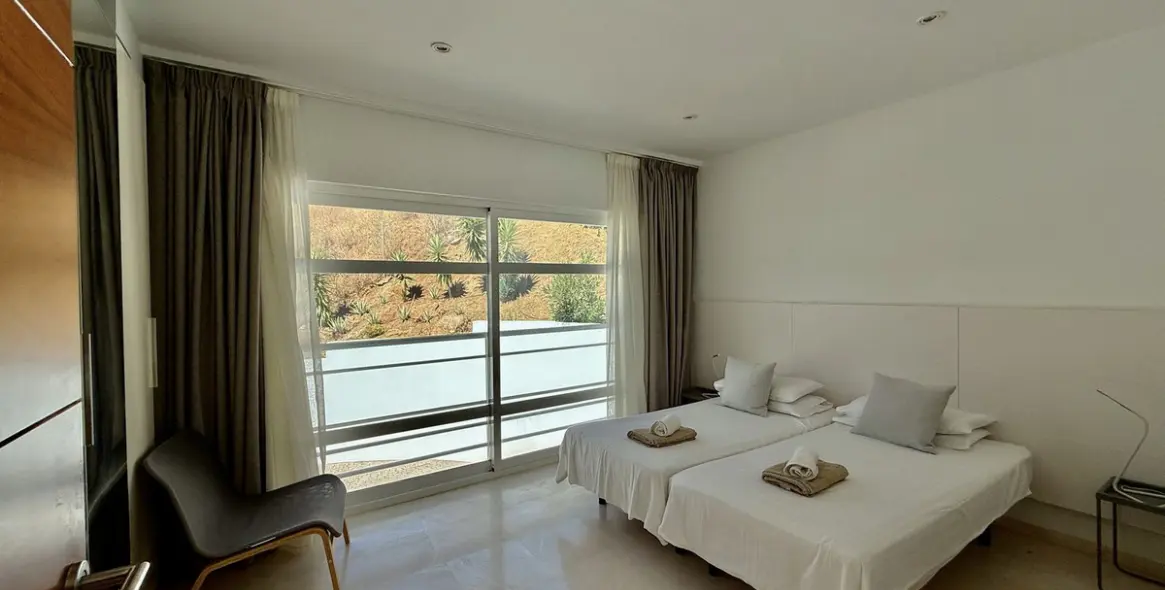 Venta de villa independiente en Valtocado 26