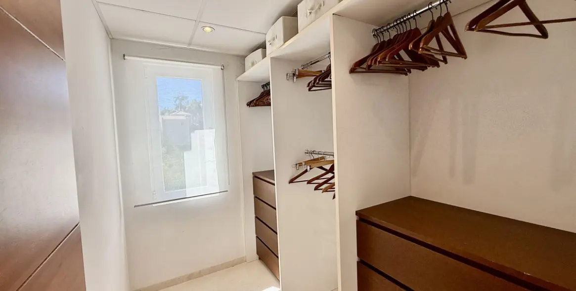 Venta de villa independiente en Valtocado 31
