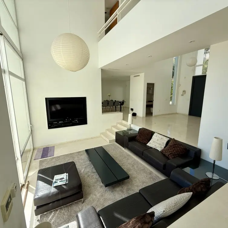 Venta de villa independiente en Valtocado