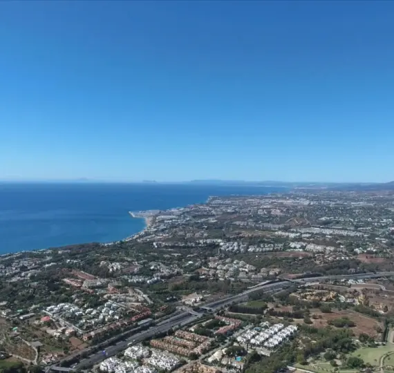 Venta de parcela residencial en The Golden Mile