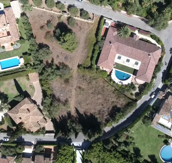 Venta de parcela residencial en The Golden Mile