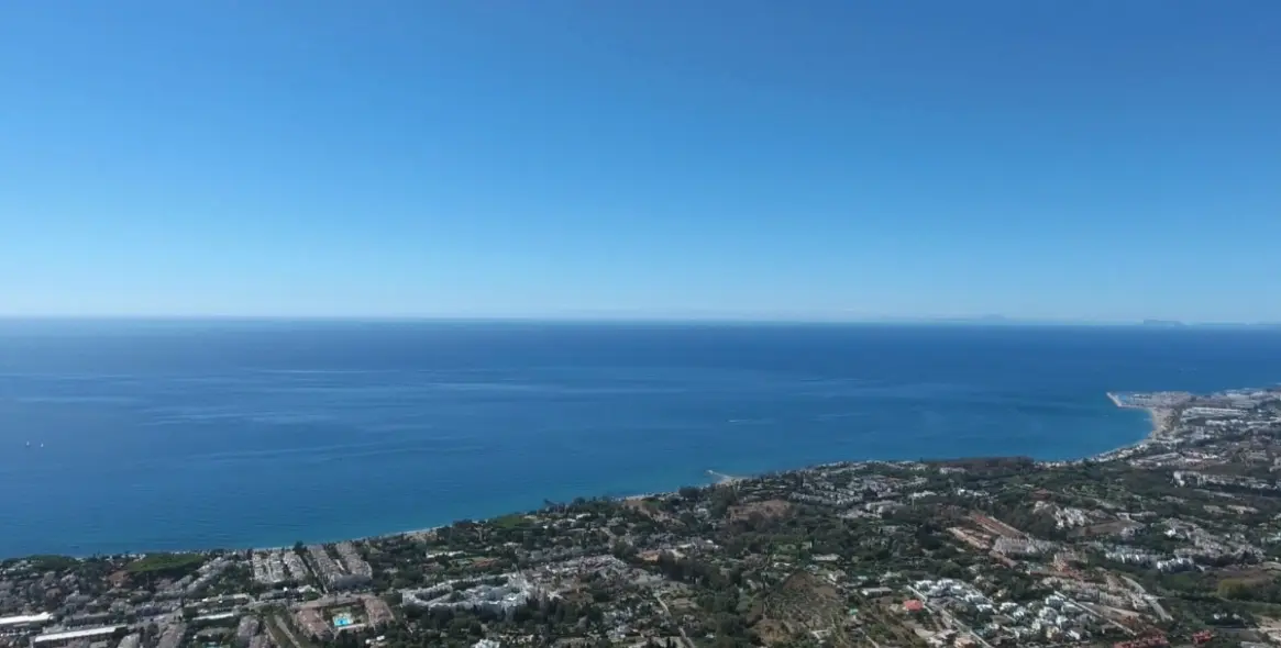 Venta de parcela residencial en The Golden Mile 13