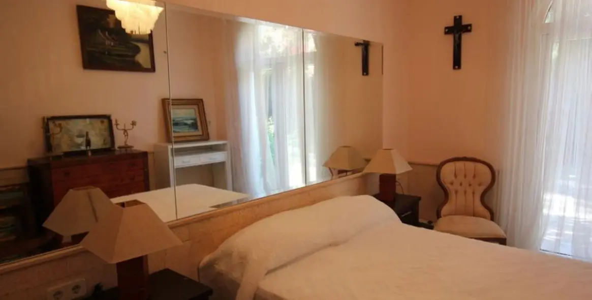 Sale of detached villa in Riviera del Sol 25