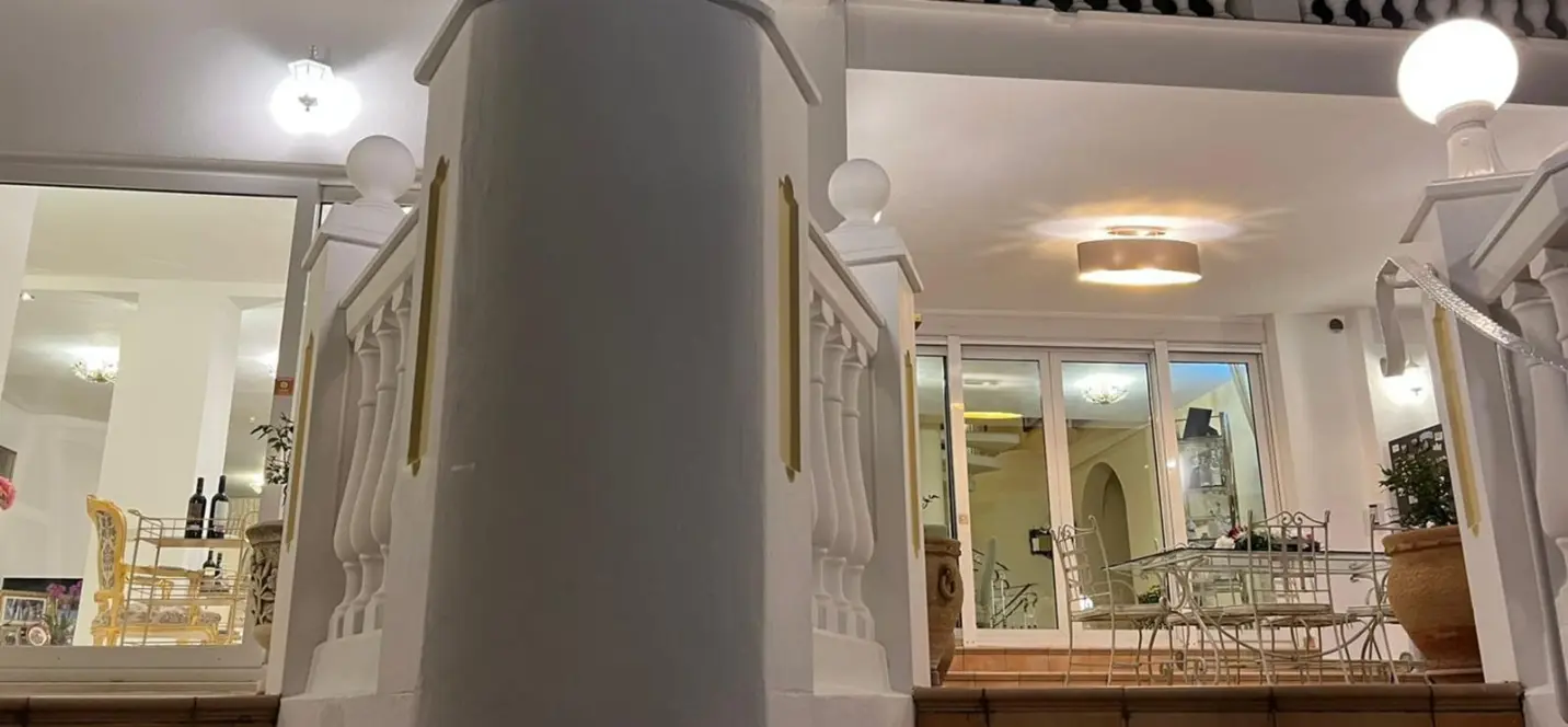 Sale of detached villa in Riviera del Sol 1