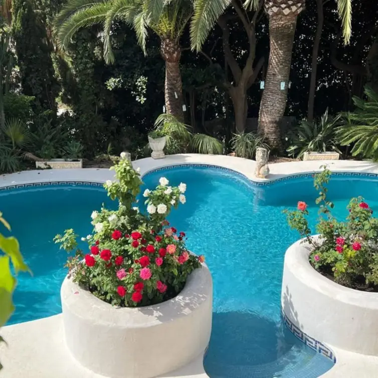 Sale of detached villa in Riviera del Sol