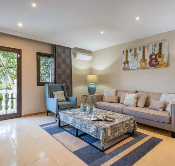 Oтдельно стоящая вилла R5057767