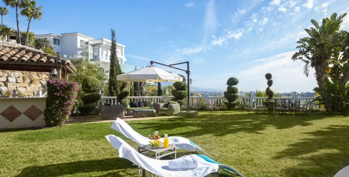 Продажа  отдельно стоящей виллы в Estepona (район El Paraiso) 5