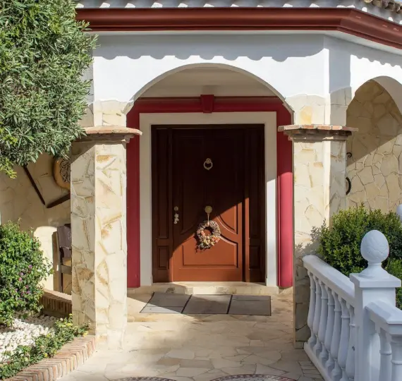 Oтдельно стоящая вилла R4949860