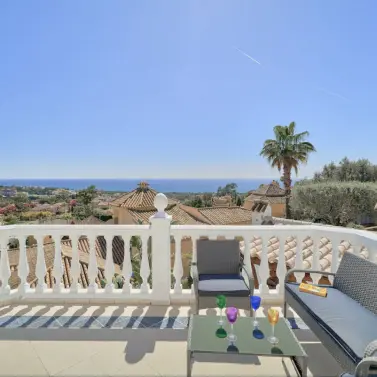 Продажа  отдельно стоящей виллы в Hacienda Las Chapas