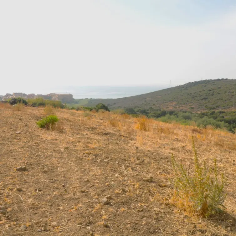 Sale of residential plot in Manilva