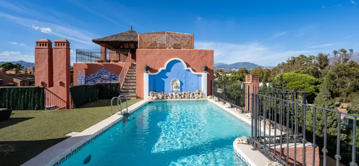 Venta de ático dúplex en Guadalmina Baja 2