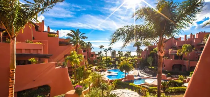 Penthouse R4807939 4