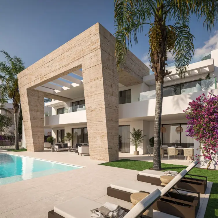 Venta de villa independiente en Estepona