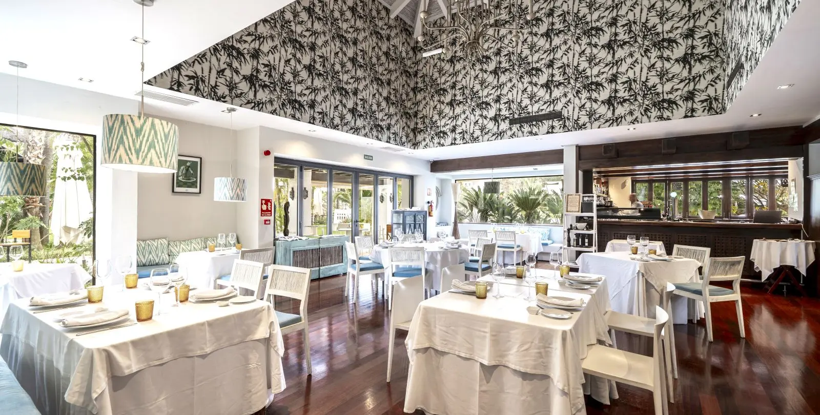 Venta de villa independiente en Estepona 24
