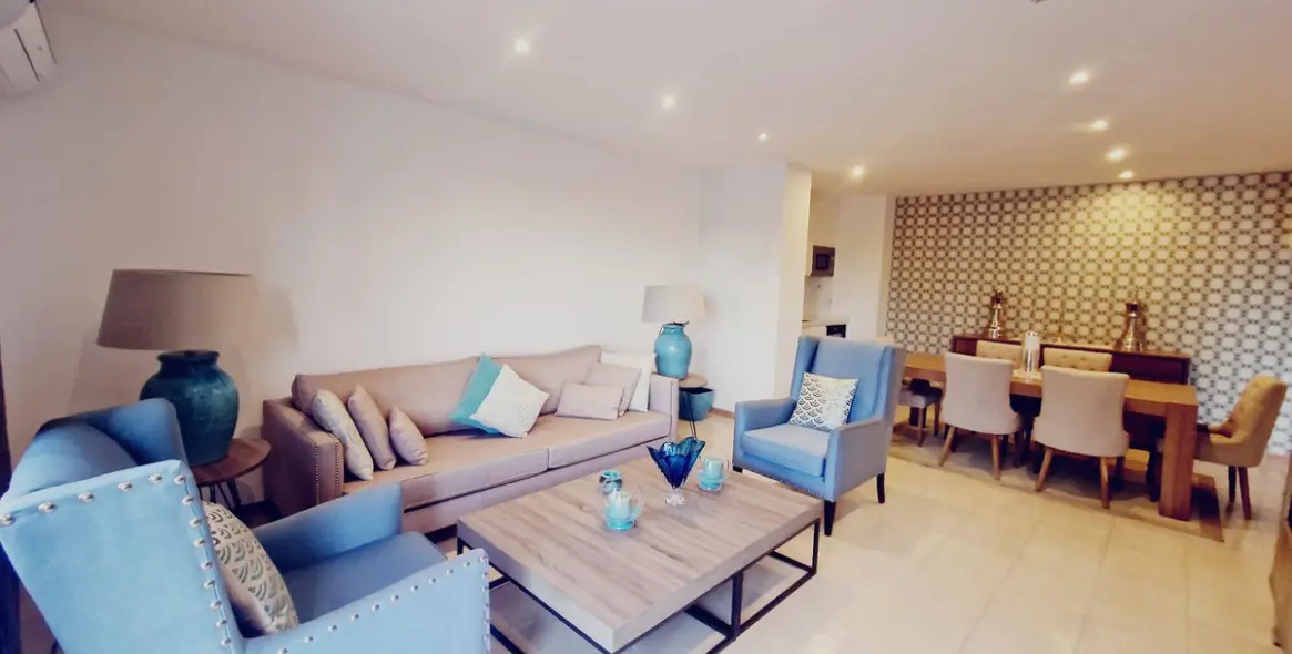 Продажа  отдельно стоящей виллы в Estepona (район El Paraiso) 18