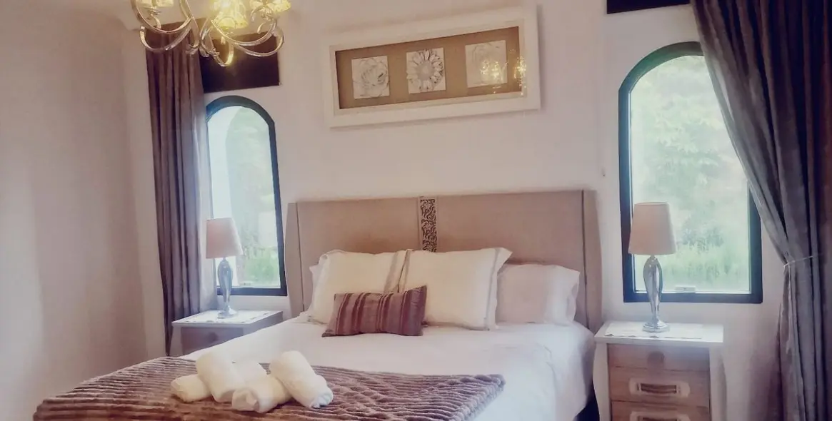 Продажа  отдельно стоящей виллы в El Paraiso 22