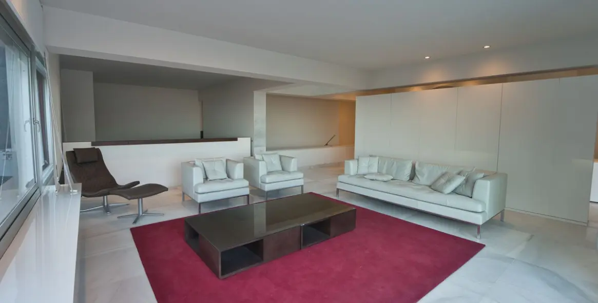 Продажа  отдельно стоящей виллы в Malaga (район Teatinos) 7