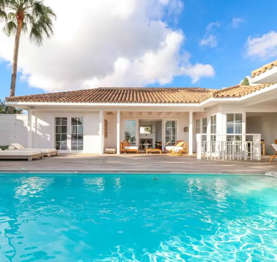 Продажа  отдельно стоящей виллы в Benahavís