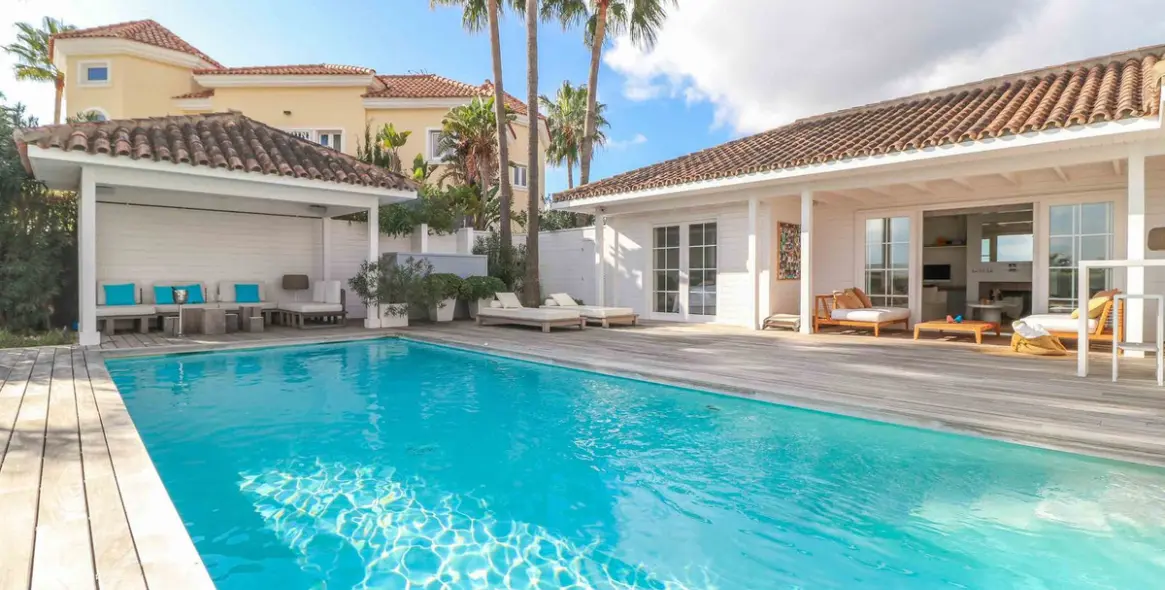 Продажа  отдельно стоящей виллы в Benahavís 4