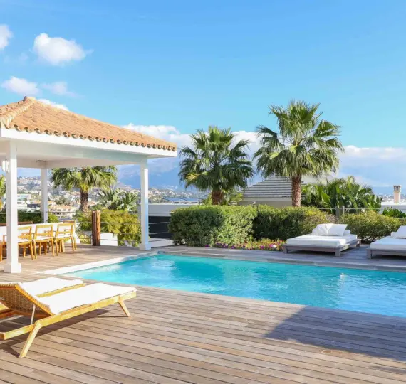 Продажа  отдельно стоящей виллы в Benahavís