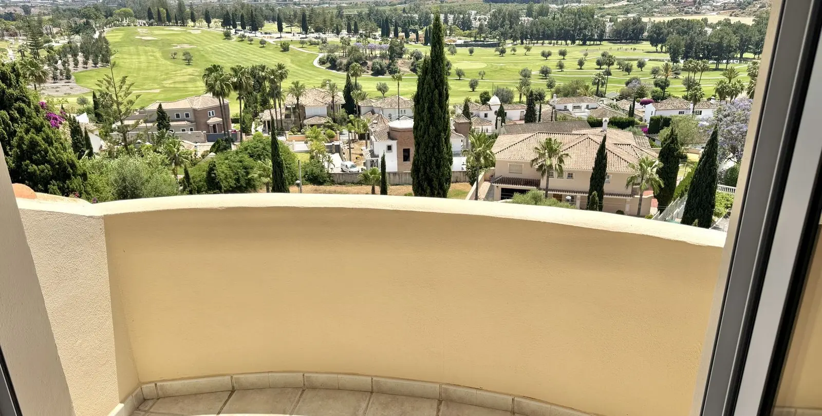 Продажа  отдельно стоящей виллы в Mijas Golf 21