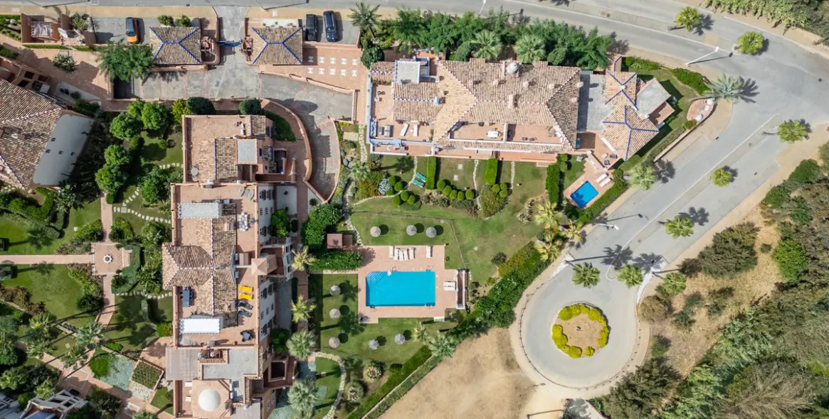 Sale of detached villa in Casares Playa 42