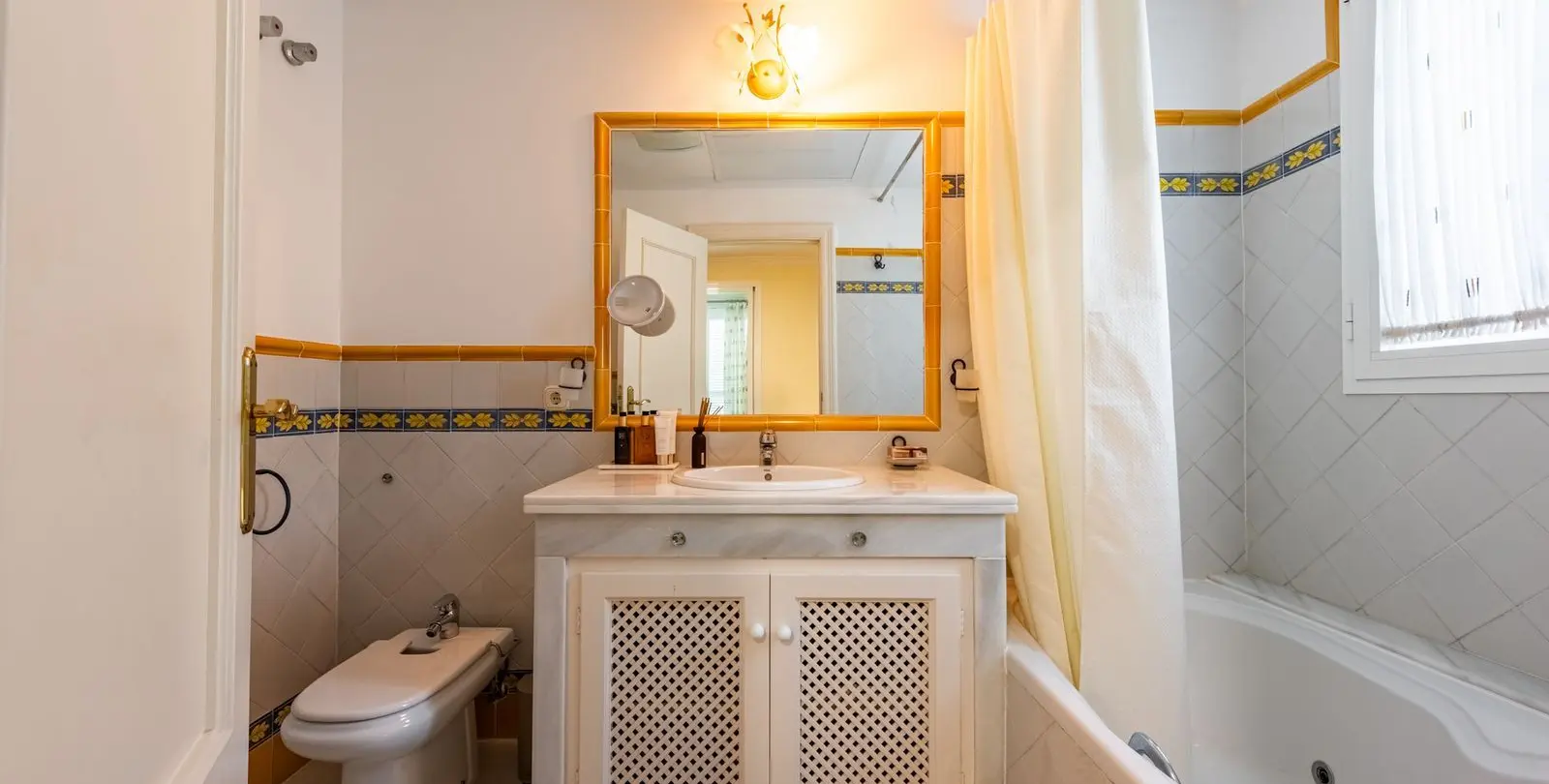 Venta de villa independiente en Casares Playa 20
