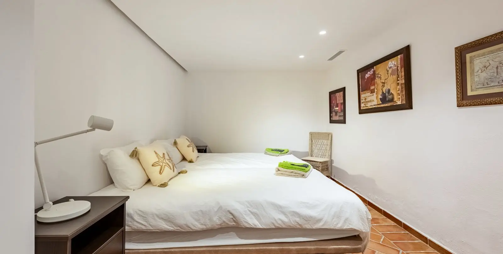 Venta de villa independiente en Casares Playa 23