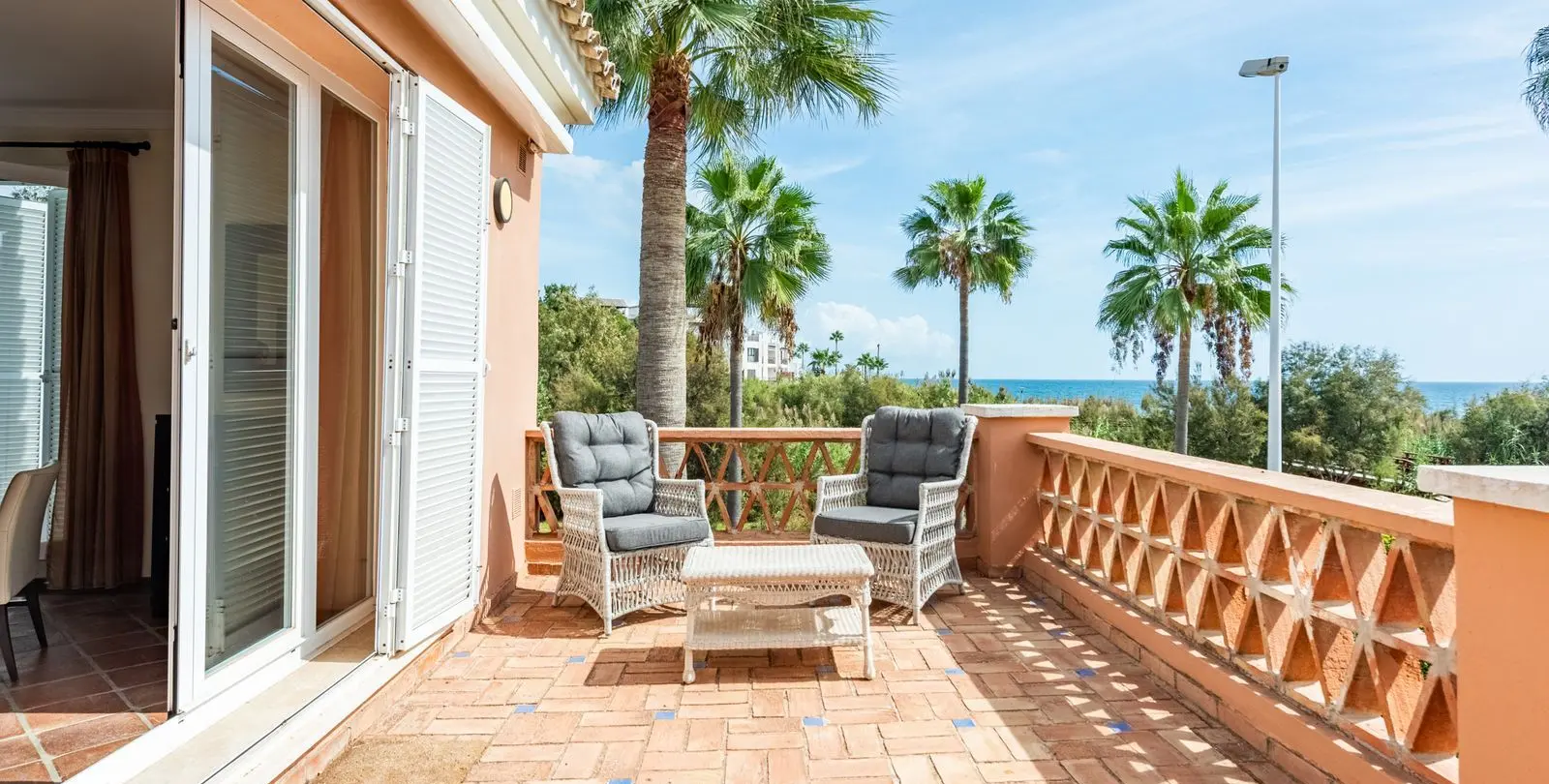Venta de villa independiente en Casares Playa 26