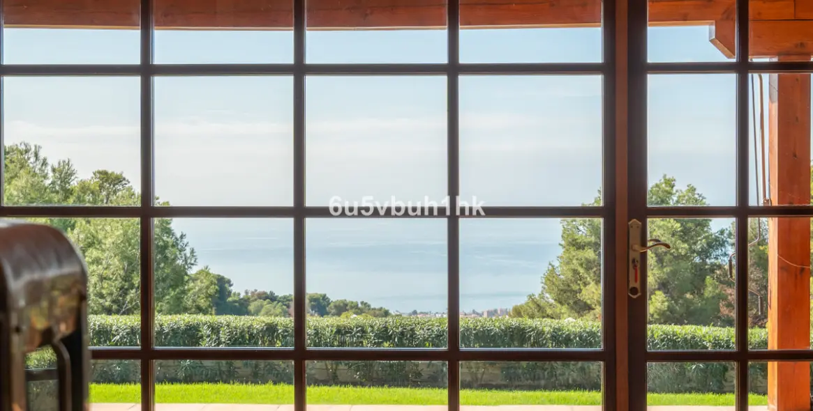 Продажа  отдельно стоящей виллы в Malaga (район Málaga Este) 6