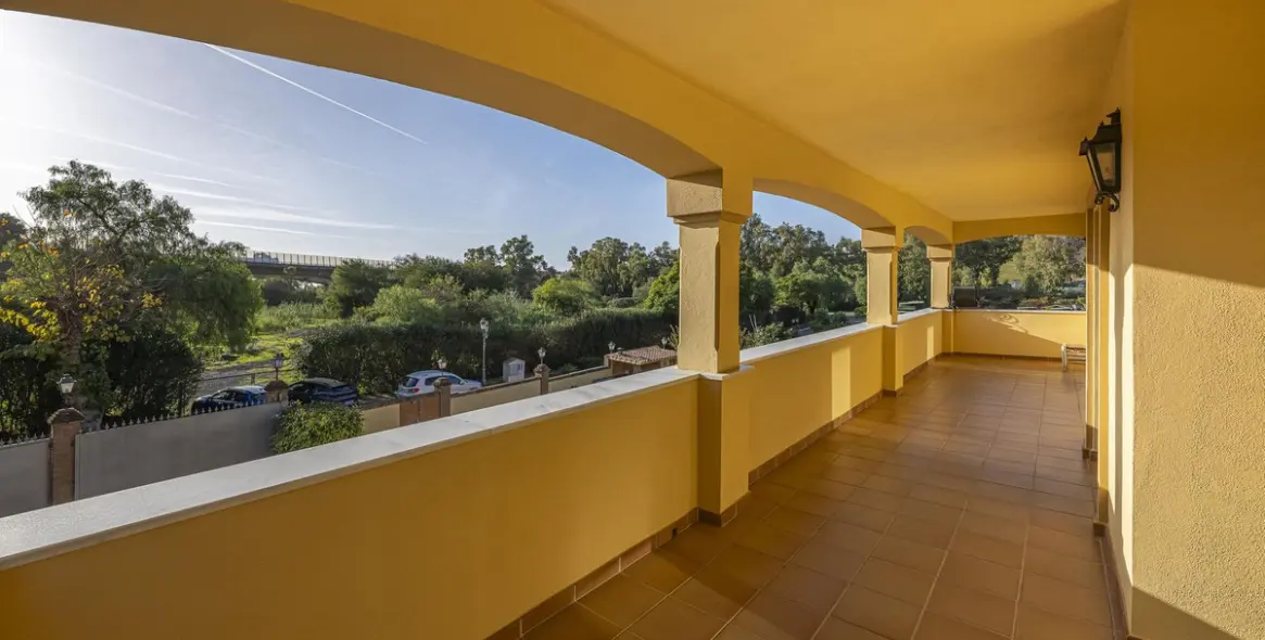 Продажа  отдельно стоящей виллы в La Quinta 18