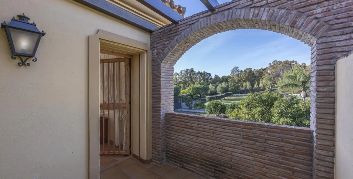 Продажа  отдельно стоящей виллы в La Quinta 20