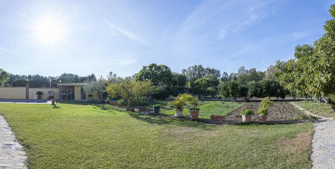 Venta de villa independiente en La Quinta 40