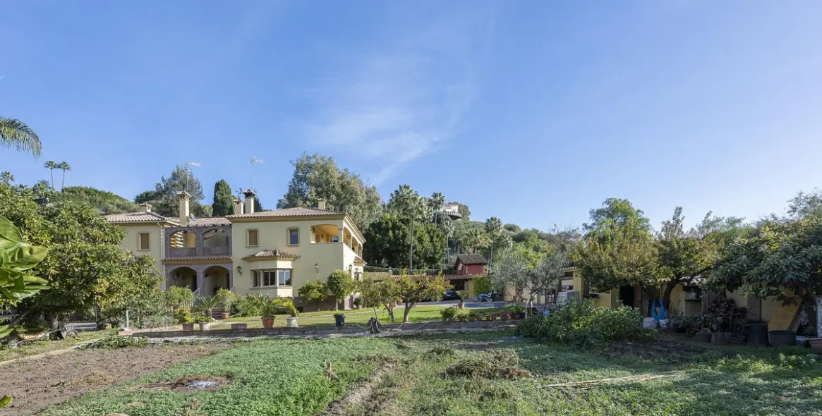 Venta de villa independiente en La Quinta 53