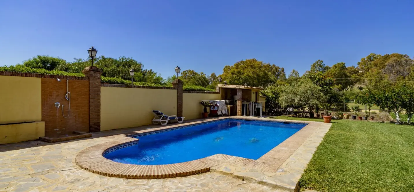 Venta de villa independiente en La Quinta 2