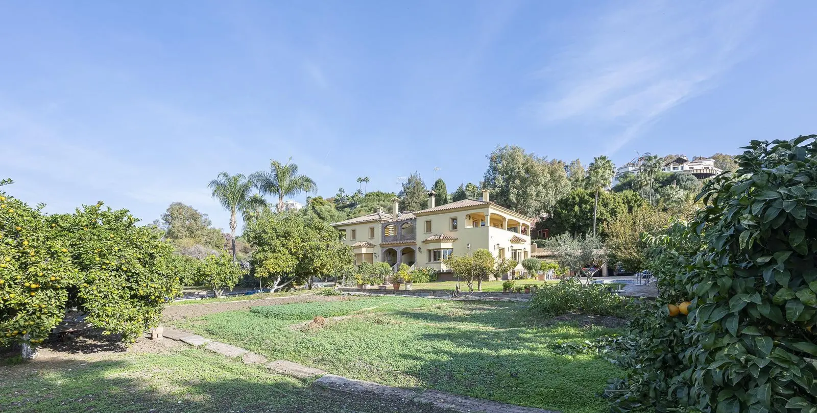 Venta de villa independiente en La Quinta 52