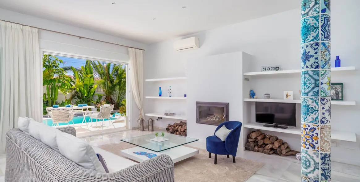 Sale of detached villa in Marbella East (district Marbesa) 5