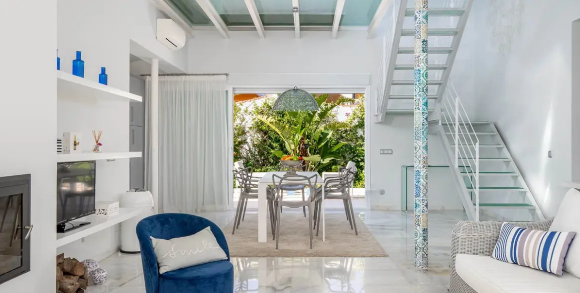 Sale of detached villa in Marbella East (district Marbesa) 6