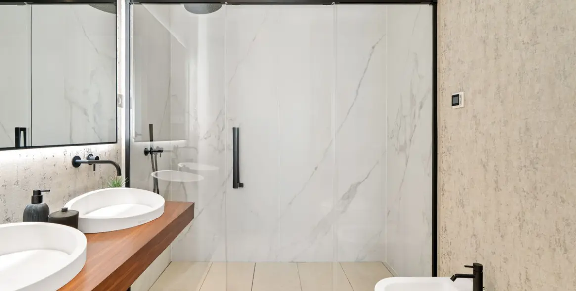 Venta de ático dúplex en Artola 11