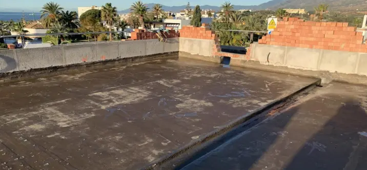 Sale of detached villa in Costabella 4