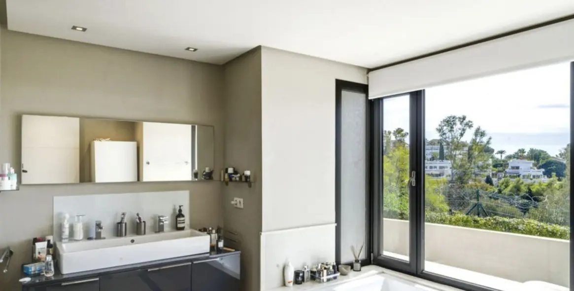 Продажа  отдельно стоящей виллы в The Golden Mile 7