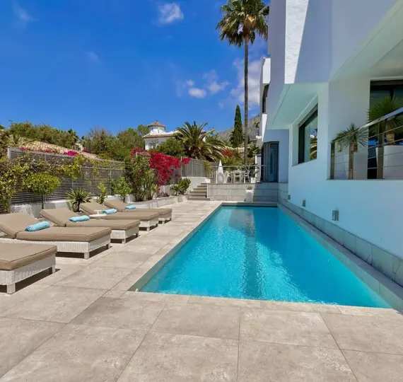 Detached villa R4316599